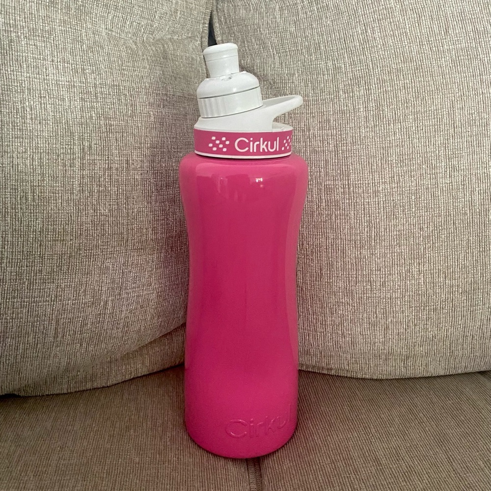 Cirkul Insulated Water Bottle